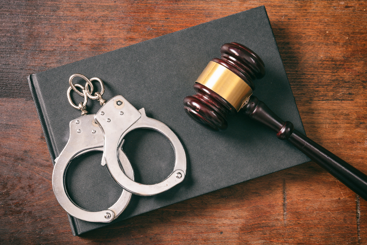 What Types of Cases Do Criminal Defense Lawyers Handle?