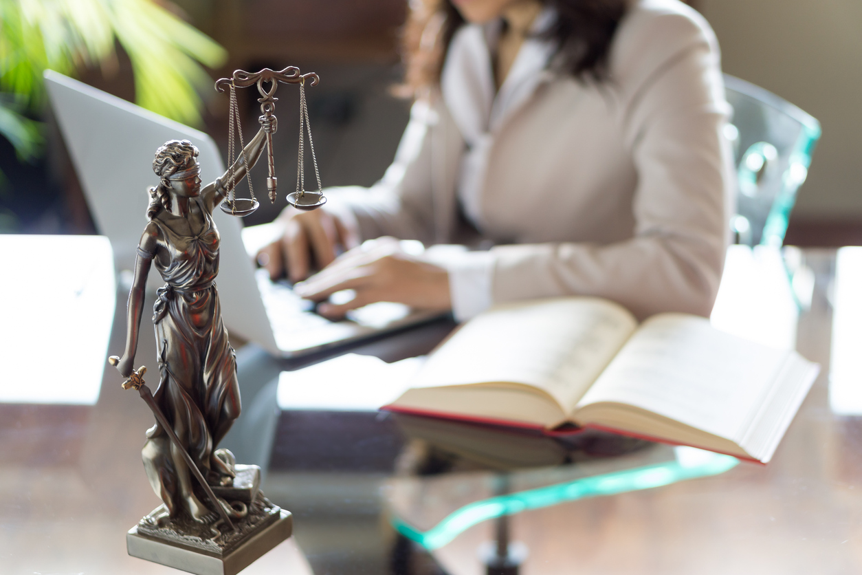 What’s the Difference Between an Attorney and a Trial Attorney?